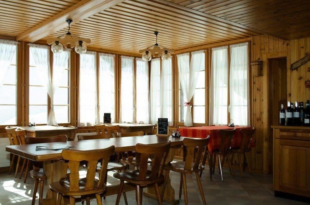 Du Lac Bleu Hotel